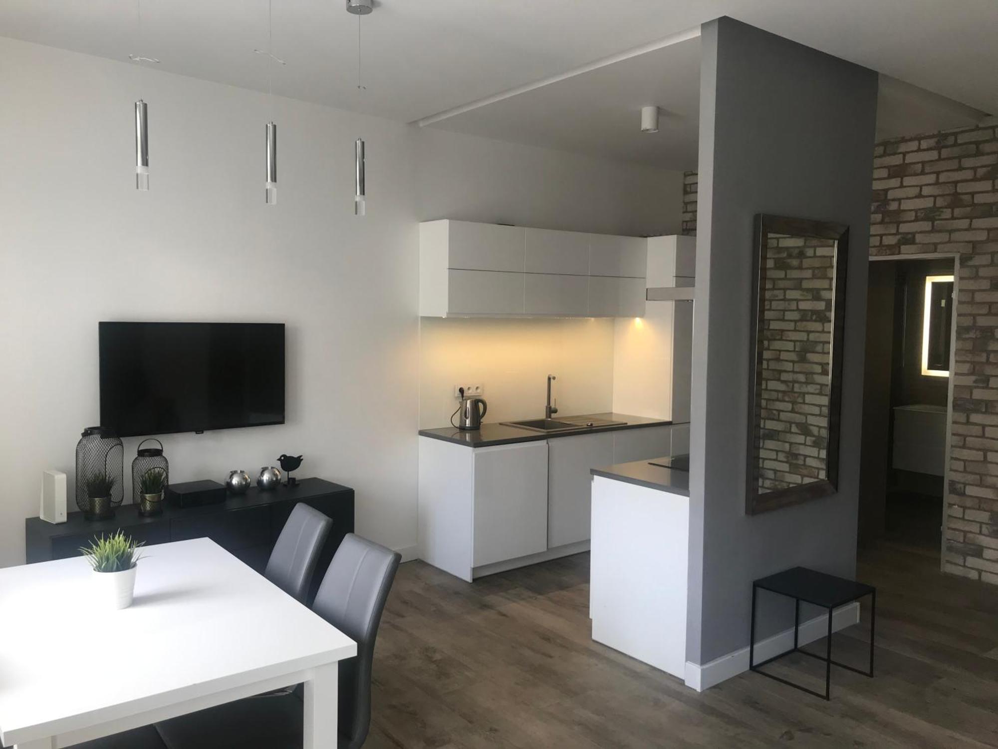 Nowy Swiat 60 - 170 M Do Metra - Prywatne Mieszkanie W Centrum Warszawy - Better Rental Varşovia Exterior foto